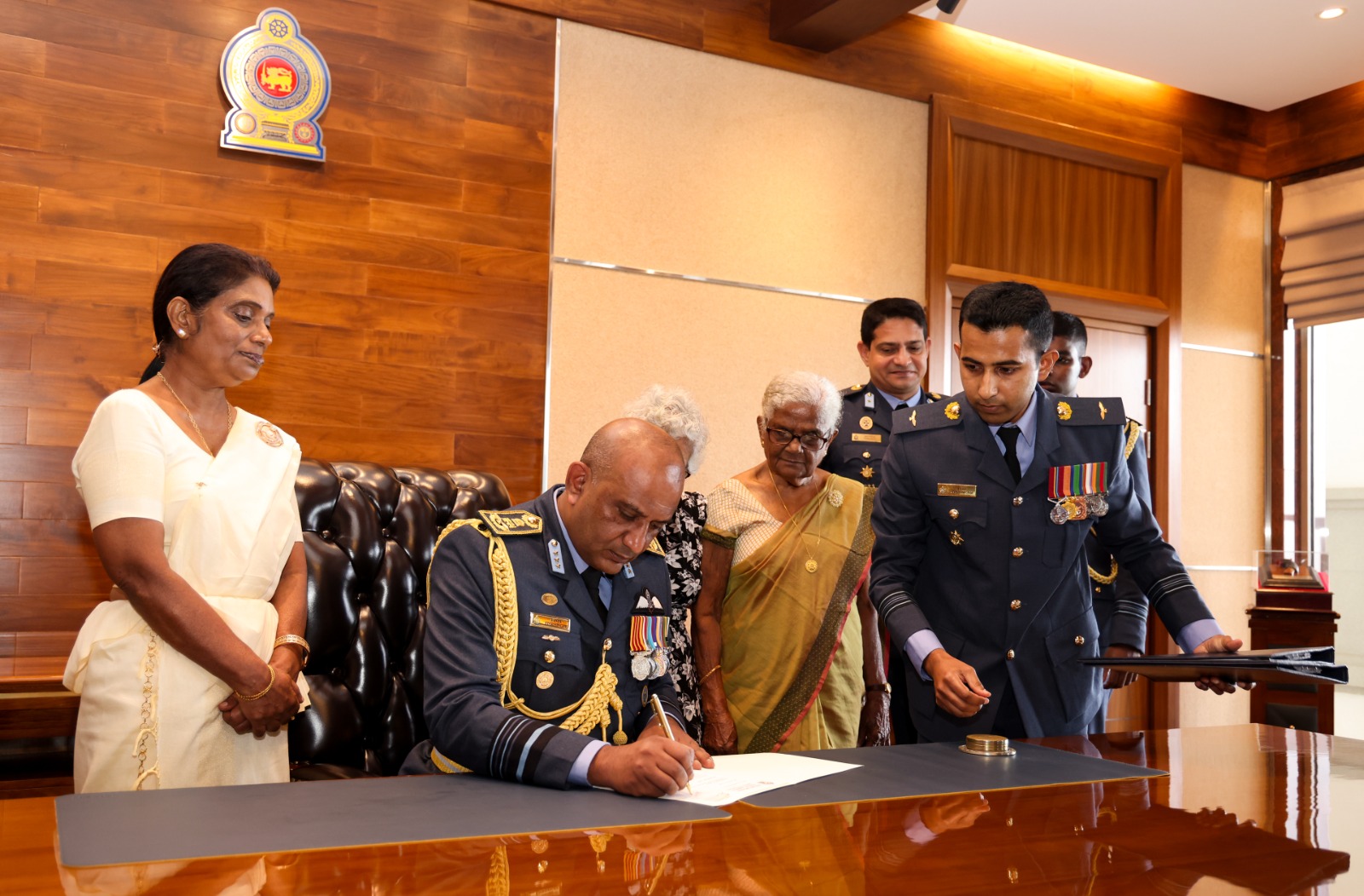 புதிய விமானப்படைத் தளபதி அதிகாரப்பூர்வமாக கடமைகளை பொறுப்பேற்றார்